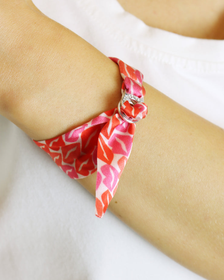 Pink Lips Print Silk Bracelet