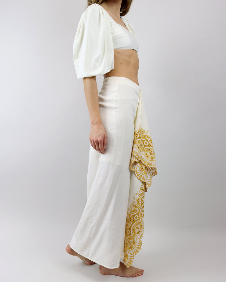 BLAIZ | Agua De Coco | Embroidered Off-White Linen Blend Skirt