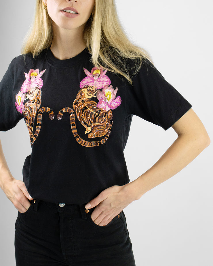 Blooming Tiger Beaded Black Arara T-Shirt