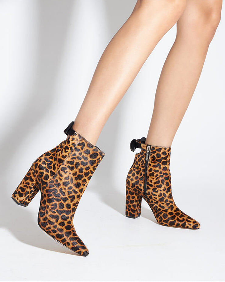 BLAIZ Schutz Arezzo Leopard Print Bow Heeled Ankle Boots